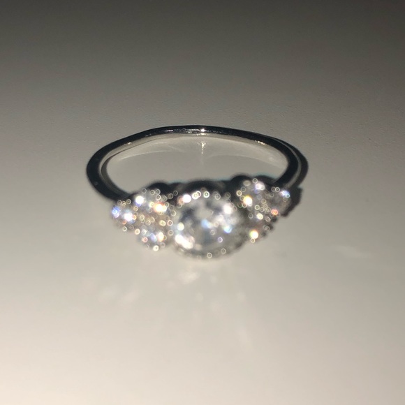 Round Cut White Sapphire Ring - Picture 8 of 8